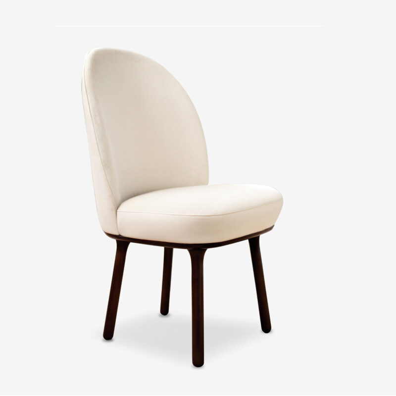 Beetley Chair: Wooden Legs
